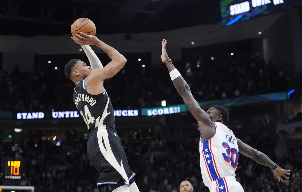 九游游戏平台入口雄鹿关键时刻失误不断，球队憾负对手，其中一下工具发布一次工程.