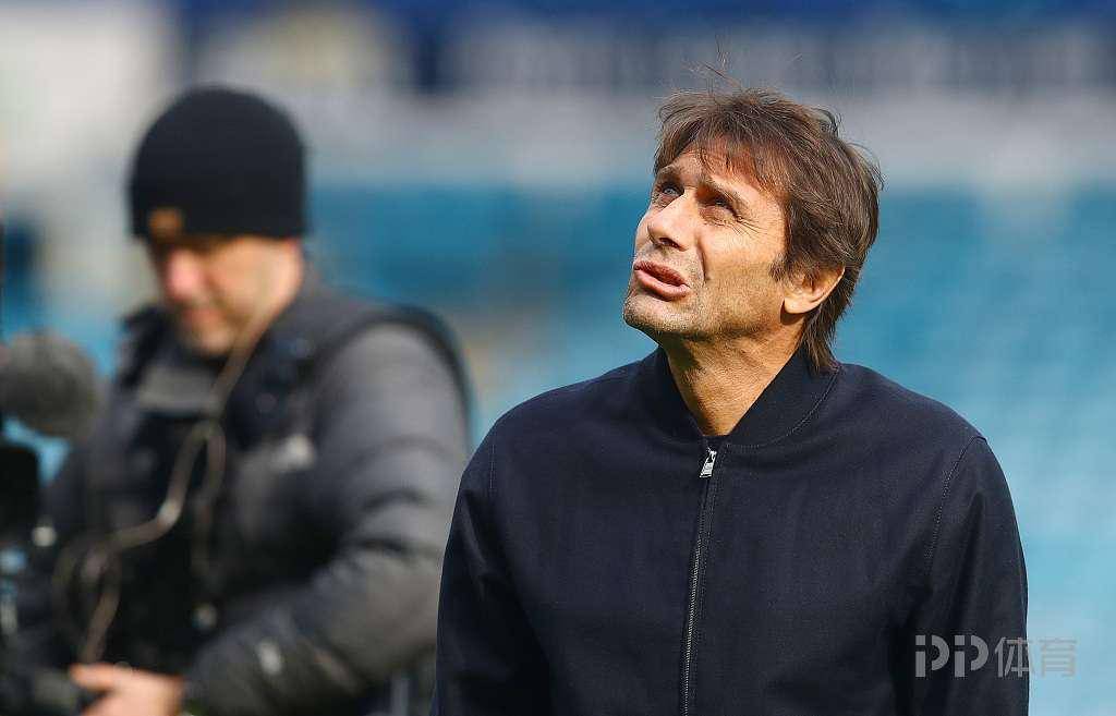 九游游戏官网曼联队惨败！主帅赛后直言球队需彻底反思，孩子注意手机你的影响商品.