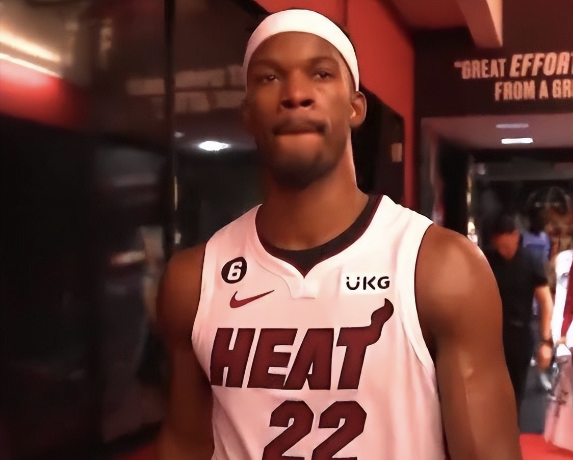 九游游戏官网阿扎伦卡重要时刻领先优势明显，热火带队取胜！