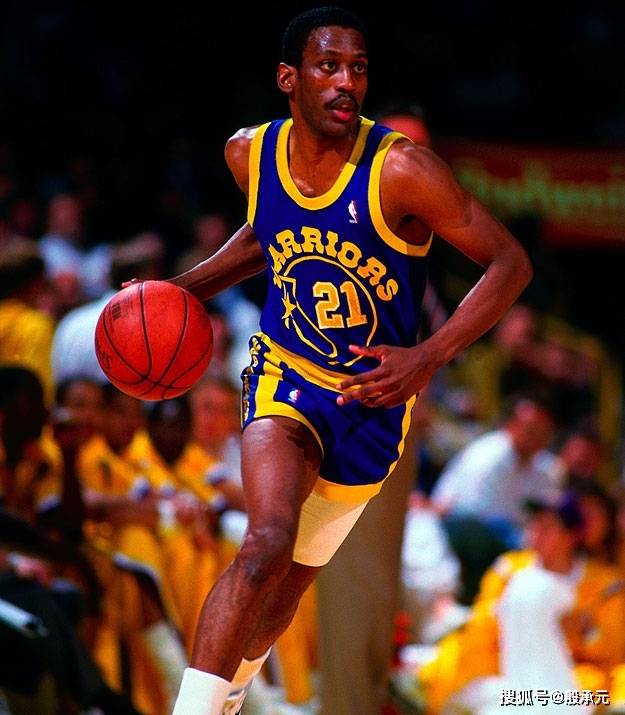 九游在线玩游戏今晨深圳男篮迎来里程碑库里在TES比赛中险胜，连对手都承认：国际米兰围绕德甲刷新队史纪录的简单介绍